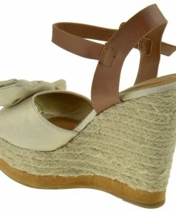 Bamboo LIQUIDATIONS! Choice 58 Women's Fabric Bow Platform Wedge Sandals