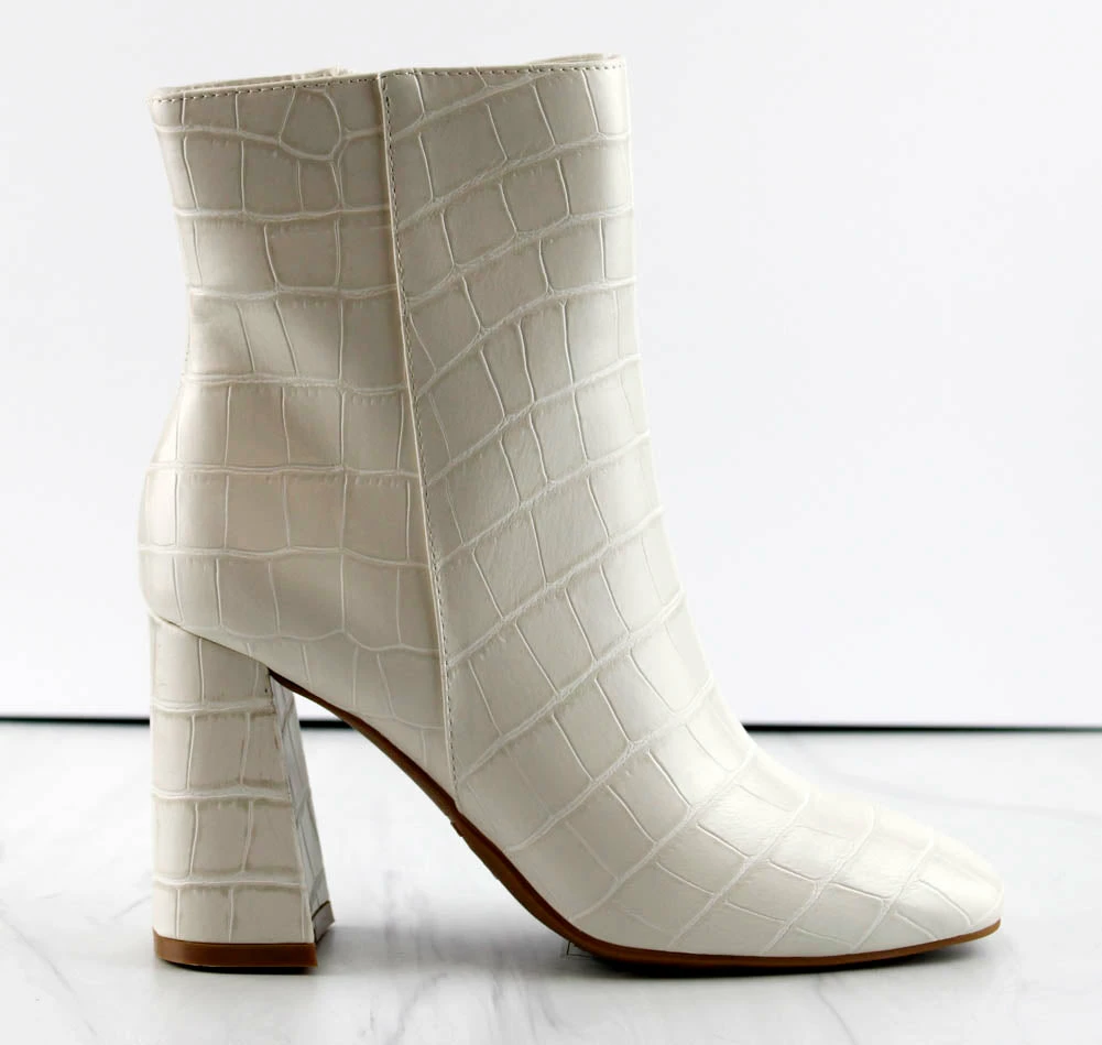 Bamboo ARTICLE-01 Womens Side Zipper Block Heel Ankle Boots Women's 2 Bamboo ARTICLE-01 Womens Side Zipper Block Heel Ankle Boots Women's