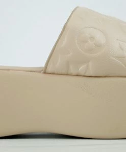 Jpo Agave 01 Women's Embossed Wide Band Platform Slides