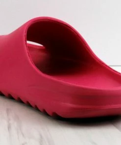 SHOE BARGAIN WAREHOUSE (WWW.SBWSHOES.COM) Agency 01 Womens Horizontal Grooved Outsole Slides