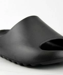 SHOE BARGAIN WAREHOUSE (WWW.SBWSHOES.COM) Agency 01 Womens Horizontal Grooved Outsole Slides