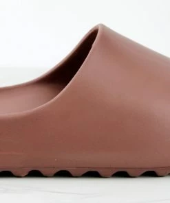 SHOE BARGAIN WAREHOUSE (WWW.SBWSHOES.COM) Agency 01 Womens Horizontal Grooved Outsole Slides