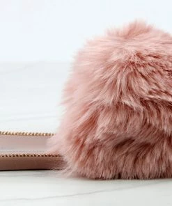 Top Moda Arden 20 Womens Ultra Soft Faux Fur Embellished Slip On Sandals Women's