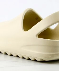 Iris C Bev Little Kids Detachable Ankle Strap Grooved Outsole Sandal Slides Girl's