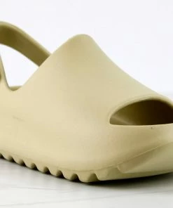 Iris C Bev Little Kids Detachable Ankle Strap Grooved Outsole Sandal Slides Girl's