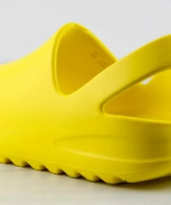 Iris C Bev Little Kids Detachable Ankle Strap Grooved Outsole Sandal Slides Girl's