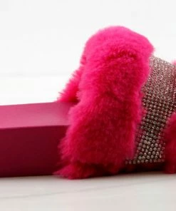 Top Moda Cab 36 Womens Faux Fur Slides With Rhinestone Band Women's