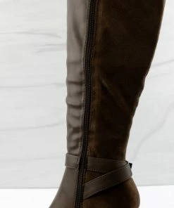 Top Moda Chapo 1 Womens Knee High Buckle Accent Zipper Closure Almond Toe Block Heeled Boots Women's