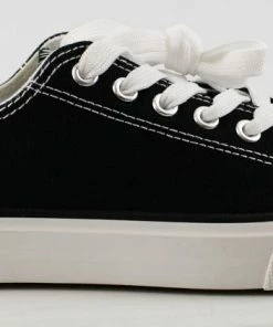 Forever Classic 01 Women's Low Top Lace Up Canvas Sneakers