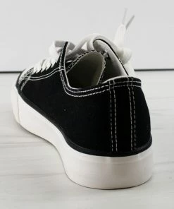 Forever Classic 01 Women's Low Top Lace Up Canvas Sneakers