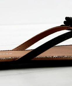 Forever Fannie 102 Womens Rhinestone Bow Embellished Thing Strap Sandals