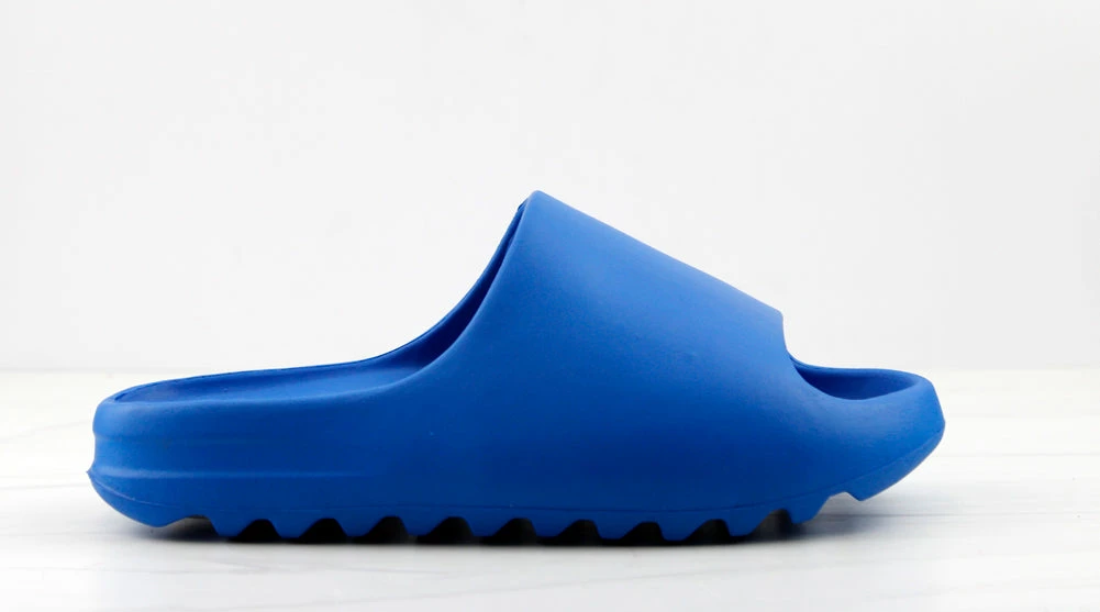 Cape Robin Festive Womens Casual Horizontal Grooved Outsole Slides Women's 8 Cape Robin Festive Womens Casual Horizontal Grooved Outsole Slides Women's