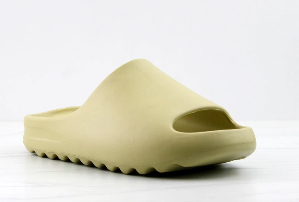 Cape Robin Festive Womens Casual Horizontal Grooved Outsole Slides Women's 16 Cape Robin Festive Womens Casual Horizontal Grooved Outsole Slides Women's