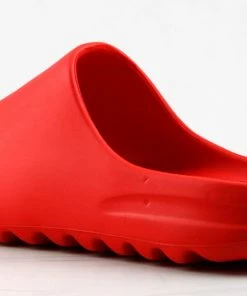 Cape Robin Festive Womens Casual Horizontal Grooved Outsole Slides Women's 26 Cape Robin Festive Womens Casual Horizontal Grooved Outsole Slides Women's