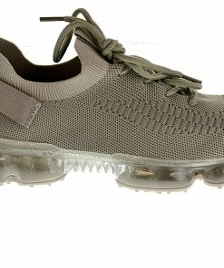 La Sheelah Flow 19 Womens Flyknit Lace Up Athletic Sneakers 50 La Sheelah Flow 19 Womens Flyknit Lace Up Athletic Sneakers