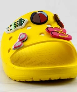 YOKI Fun Womens Decretive Pin Rubber Slides Women's