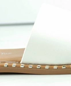 Lucky Top Gateth 1K Little Girls Flat Rivet Detailed Open Toe Sandals