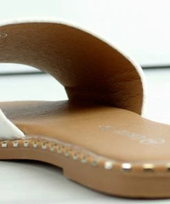 Lucky Top Gateth 1K Little Girls Flat Rivet Detailed Open Toe Sandals