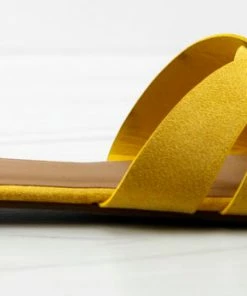 Bamboo Kick 08 Womens Faux Suede Strappy Woven Slip On Sandal