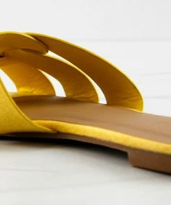 Bamboo Kick 08 Womens Faux Suede Strappy Woven Slip On Sandal