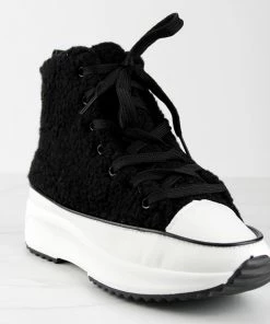 YOKI Lauren 09 Womens High Top Platform Fuzzy Sneakers Women's