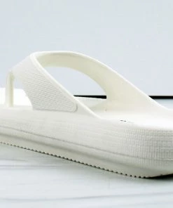 Forever Women's Meek-01 Platform Rivot Thong Slip On Sandals 11 Forever Women's Meek-01 Platform Rivot Thong Slip On Sandals