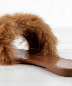 Top Moda Women's Misty 1 Womens Ultra Fluffy Flat Slip On Sandals