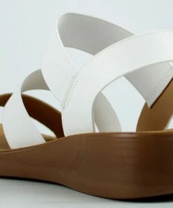 Top Guy Nick-5 Womens Cross Band Open Toe Comfort Sandals