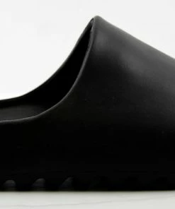 Lemonade Playoff Womens Casual Horizontal Grooved Outsole Slides