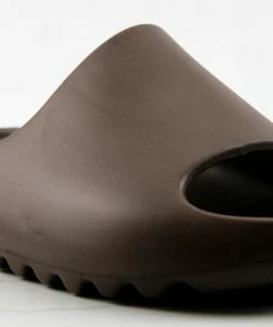 Lemonade Playoff Womens Casual Horizontal Grooved Outsole Slides