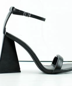 Bamboo Premiere 07 Womens Triangle Heel Ankle Strap Sandals Women's