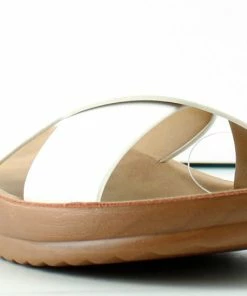 Forever Regular 70 Womens Cross Strap Comfort Slip On Slides