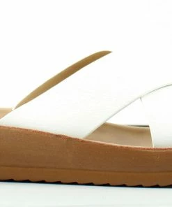 Forever Regular 70 Womens Cross Strap Comfort Slip On Slides