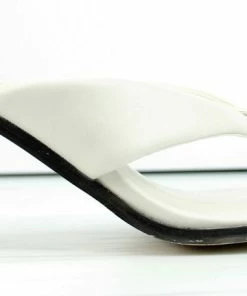 Bamboo Revive 01 Womens Pyramid Heel Thong Sandals