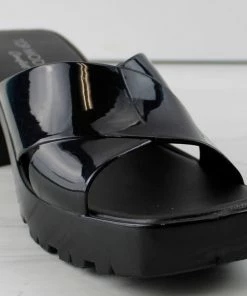 Top Moda Tiana 3 Women's Patent Slip On Chunky Low Heeled Sandals