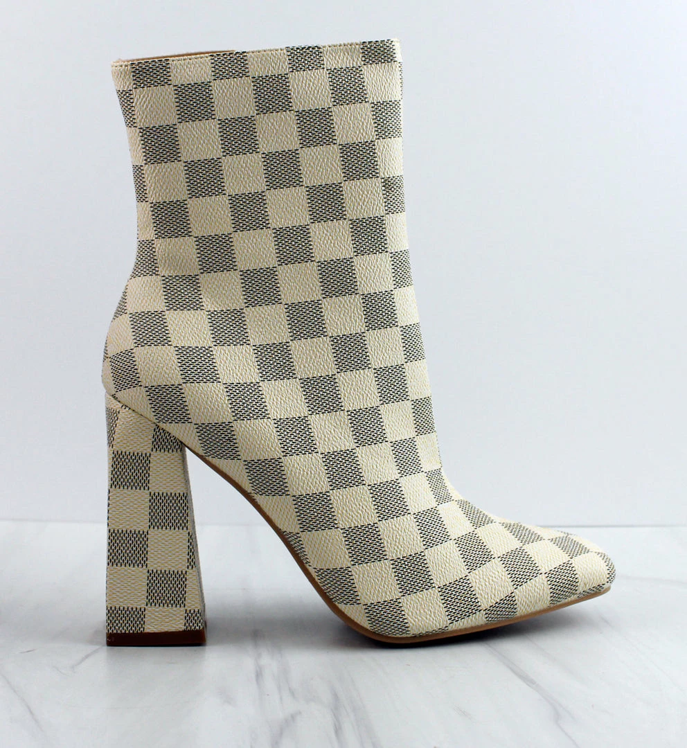 Cape Robin Women's Victory Womens Checkered Print Block Heel Ankle Boots 2 Cape Robin Women's Victory Womens Checkered Print Block Heel Ankle Boots