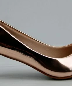 Forever Aubree 16 Women's Patent Plain Pump