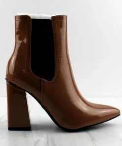 SHOE BARGAIN WAREHOUSE (WWW.SBWSHOES.COM) Setting 04 Women's Pointed Toe Block Heeled Boots