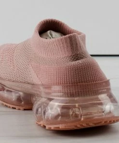 Link Flow-17k Little Girls Fly Knit Slip On Sneakers Girl's